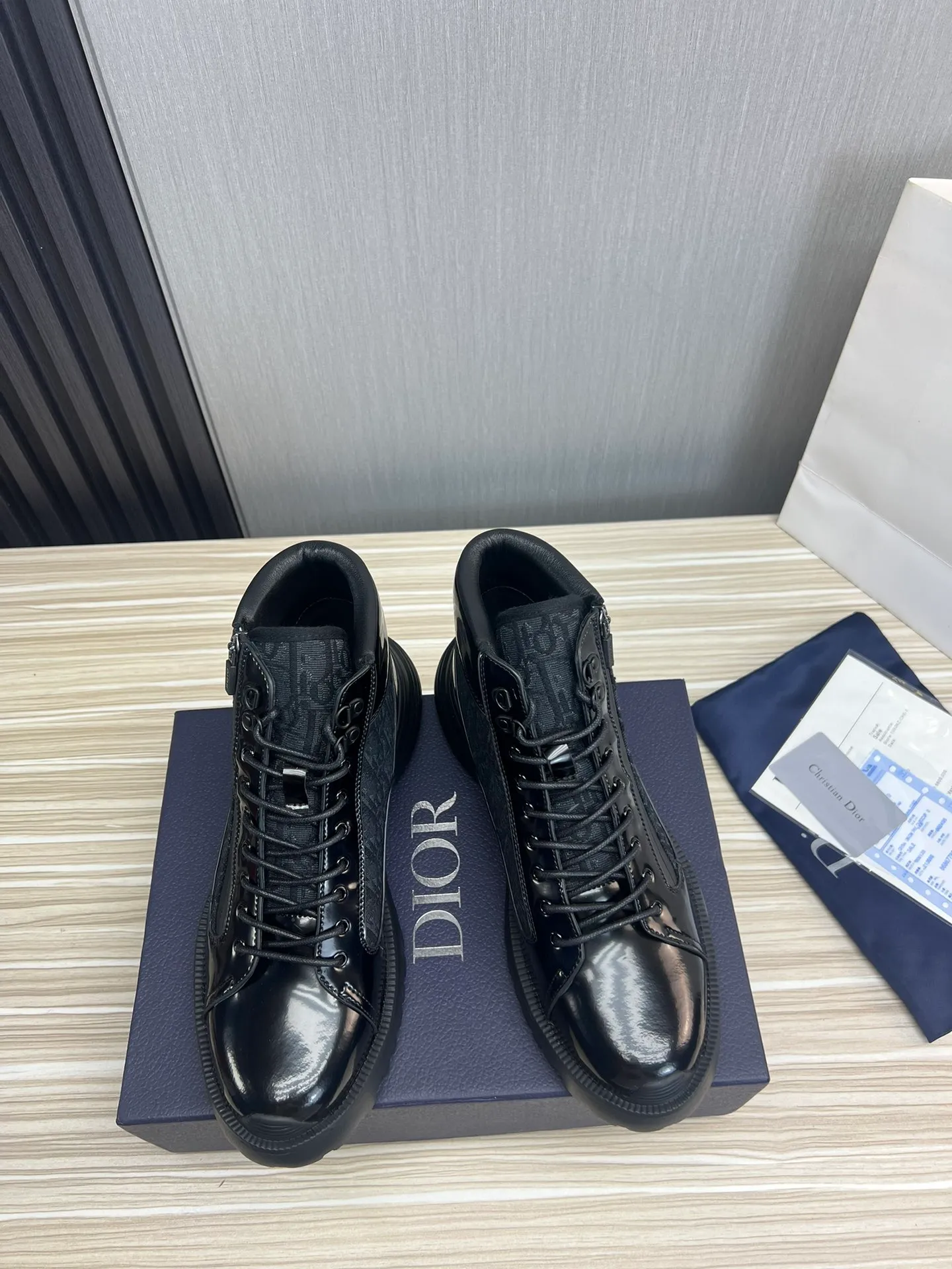 Men's men's shoes💰640💰 Dior men's business casual leather shoes👞all made of imported original brand leather, just to create a more comfortable wearing experience, upper: original cowhide splicing➕imported sheepskin lining, original non-slip and wear-resistant rubber outsole✔️36-45 (45 non-returnable)